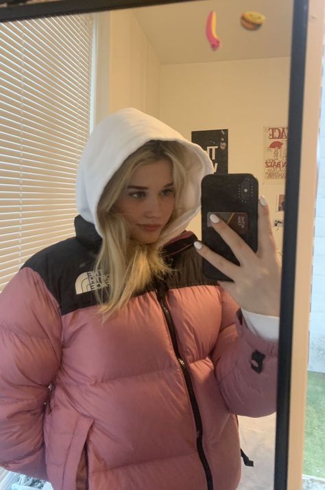 pink north face nuptse puffer Pink And Black North Face Puffer, 1996 Retro Nuptse Jacket Pink, North Face Puffer Pink, The North Face Pink Puffer, Pink Northface Puffer, North Face Puffer Jacket Colours, The North Face Pink Jacket, The North Face Mont, The North Face Puffer Jackets