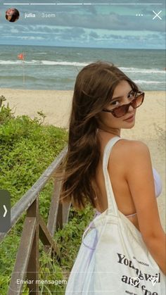 Ig Story Beach Ideas, Insta Photo Ideas Aesthetic Beach, Summer Poses Photo Ideas Beach Pics, Beach Ig Pictures, Ig Beach Photo Ideas, Beach Instagram Pictures Photo Ideas, Beach Selfie Instagram, Beach Pose Ideas Instagram, Beach Photo Ideas Instagram