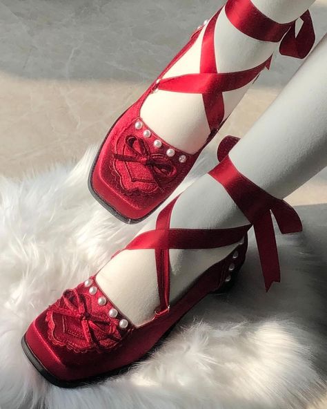 🩰Square-toe satin shoes with lace-up at ankle design, 6 colors available. 🛒Price: $39.59 👉Search 'QQBIT-001' on devilinspired.com #devilinspired #shoes #satinshoes #squaretoeshoes #lolitashoes #lolitacoord #lolitafasion Bow Decorations, Steampunk Fashion Female, Steampunk Fashion Male, Pajama Bag, Halter Dress Short, Christmas Shoes, Canvas Flats, Pearl Bow, Satin Shoes