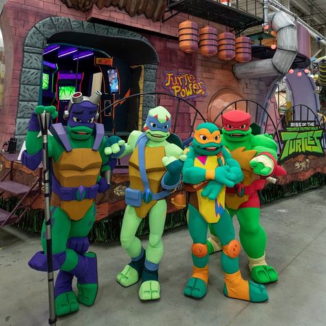 #tmnt #teenagemutantninjaturtles #rottmnt Rottmnt Merch, Rottmnt Cosplay, Tmnt Halloween, Tmnt Cosplay, The Ninja Turtles, Rise Of The Tmnt, Ninja Turtle Costume, Tmnt Birthday, Tmnt Characters