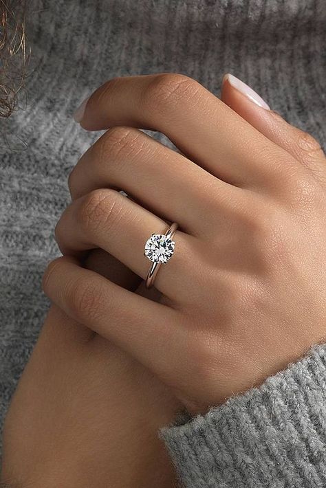 30 Fantastic Engagement Rings 2017 ❤️ See more: http://www.weddingforward.com/rings-2017/ #wedding Beautiful Wedding Rings, Simple Engagement Rings, Wedding Rings Rose Gold, Dream Engagement, Dream Engagement Rings, Wedding Rings Unique, Rings For Girls, Rose Gold Wedding, Gold Wedding Rings