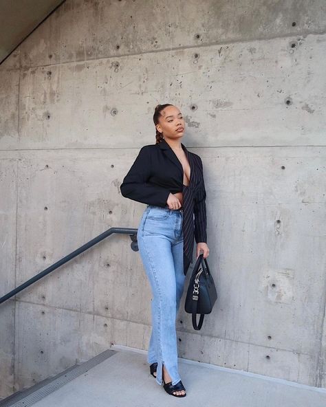 Kaila Kake Outfits, Work Lifestyle, Big Mama, Everyday Clothing, Big Boss, Clothing Ideas, My Wardrobe, Mom Jeans, Fashion Beauty