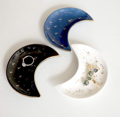 Lunar Jewelry, Ceramic Jewelry Dish, Ceramic Storage, Crescent Moon Jewelry, Accent Tray, Bar Patio, Cerámica Ideas, Ring Storage, Small Necklace