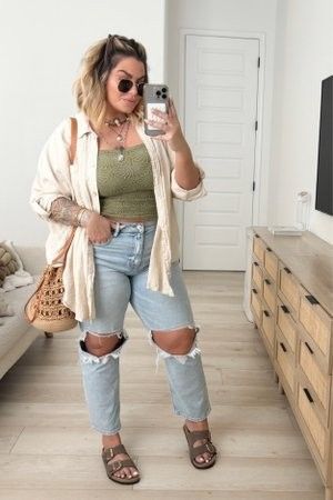 Farmers Market Outfit Summer Plus Size, Midsize Women Fashion, Mid Size Fashion Summer 2024, Midsize Boho Fashion, Plus Size Fall Outfit, Casual Outfit Inspiration, Thrift Fashion, Clothespins, Curvy Outfits