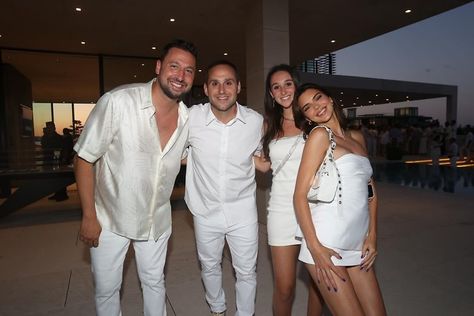 The Hamptons White Party is an annual event hosted by the billionaire businessman and co-owner of the Philadelphia 76ers, Michael Rubin. It's traditionally held at his lavish residence in the Hamptons, a group of seaside communities on Long Island known as a summer destination for affluent New York City residents. The Hamptons White Party has gained notoriety for its high-profile guest list, which often includes celebrities, athletes, and influential figures in business and entertainment. It's Hamptons White Party, Party In The Hamptons, Armand De Brignac, Social Themes, All White Party, Blue Ivy, Jenner Outfits, Philadelphia 76ers, July 3