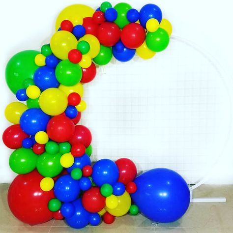 Uno Balloon Arch, Mario Balloon Arch, Color Balloon Garland, Lego Balloons, Mario Birthday Party, Gold Confetti Balloons, Yellow Balloons, Green Balloon, Mario Birthday