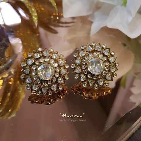 #moissanite #polkis #polkiearing #polkijewelry #polkistuds #silvermoissanitejewelry #silverjewelry #studs #semipreciousjewellery #statementjewellery #jewelry #designerjewelry #moissanitepolkijewellery #moissaniteearrings #bridesmaidjewelry #onlineshopping #trendingreels #trendingvideos #goldlookalikejewellery #moissanitejewelry #videooftheday #instagramreels #paldzigns #jewellerylove #couturejewellery #reelsinstagram #jewellery #silver #antiquejewelry #luxury Polki Tops, Polki Studs, Jadau Earrings, Vintage Indian Jewelry, Pearls Jewellery, Ear Tops, Beautiful Diamond Earrings, Earrings For Wedding, Trendy Jewellery