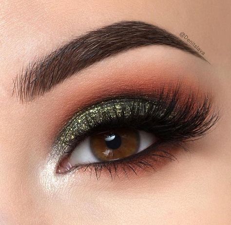 Vintage Brown Eye Makeup, Eyeshadow For Brown Hooded Eyes, Green Make Up Looks Brown Eyes, Denitslava Makeup, Machiaj Smokey Eyes, Green Makeup, Beautiful Eye Makeup, Makijaż Smokey Eye, Pinterest Makeup