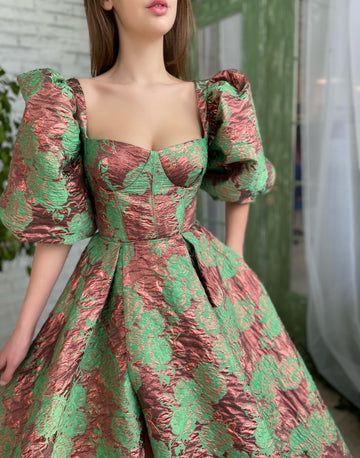 Sage Gown, Wide Pleated Skirt, Brocade Blouse Designs, Hoco Dresses Flowy, Hoco Dresses Red, Teuta Matoshi, Shweshwe Dresses, Long African Dresses, African Fashion Skirts