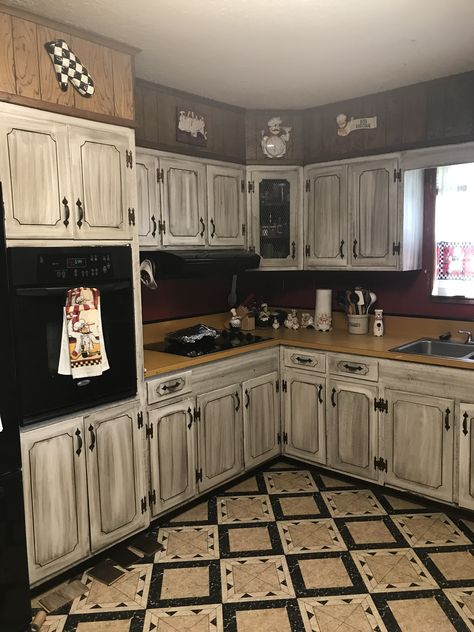 Kitchen Cabinets Western, Western Kitchen White Cabinets, Mobile Home Remodel Kitchen Cabinets, White Rustic Cabinets, Kitchen Ideas Western, Western Cabinets Kitchen, Western Kitchen Ideas Rustic, White Rustic Kitchen Cabinets, Weathered Kitchen Cabinets