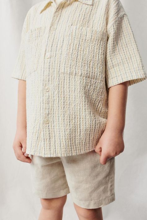 Baby Boys' Shorts | Explore our New Arrivals | ZARA United Kingdom Zara Baby Boy, Zara Kids Boys, Baby Boy Shirts, Children Boy, Men Fashion Casual Shirts, Zara Baby, Boys Wear, Zara Kids, Bowling Shirts