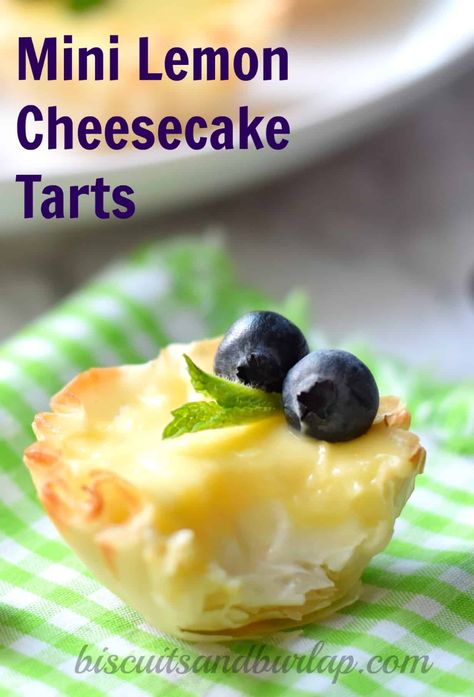 Mini Lemon Tarts with a Cheesecake Layer Mini Lemon Cheesecake, Lemon Cheesecake Tarts, Cheesecake Minis, Mini Lemon Tarts, Easy Strawberry Pie, Desserts Mini, Mini Lemon Cheesecakes, Lemon Tarts, Cheesecake Layer