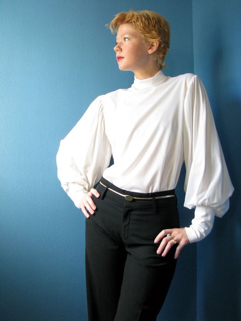 Femme Fatale, bishops sleeves Poofy Sleeve Shirt, Puff Sleeve Pattern, Poofy Sleeves, Poet Shirt, Polynesian Tattoos, Denim Projects, Arm Tattoos, Blouse Nordstrom, Bishop Sleeve