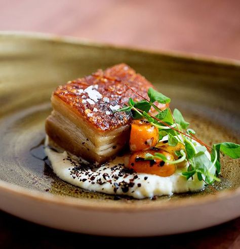 The crispy pork belly with Anson Mills grits at chef Michael Scelfo's Alden & Harlow #Boston Elevated Cooking, Spring Menu, Fancy Dishes, Crispy Pork Belly, Culinary Art, Fine Dining Recipes, Crispy Pork, Pub Food, Molecular Gastronomy