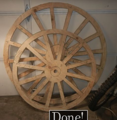 How To Make A Wagon Wheel Diy, Diy Hearse Wagon, Diy Hay Bales, Wagon Wheel Diy, Diy Covered Wagon, Wagon Floats Ideas Kids, Diy Wagon Wheel, Western Vbs, Pirate Ship Wheel