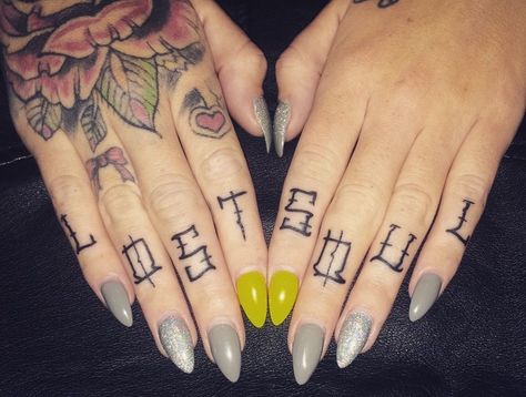 Finger Designs Tattoo, Lost Soul Finger Tattoo, Finger Tattoos For Women Letters, Hope Tattoo Finger, Word Finger Tattoos For Women, Hand Tattoos Words Lettering, Women Knuckle Tattoo Ideas, Women’s Knuckle Tattoos, 8 Letter Words Knuckle Tattoo