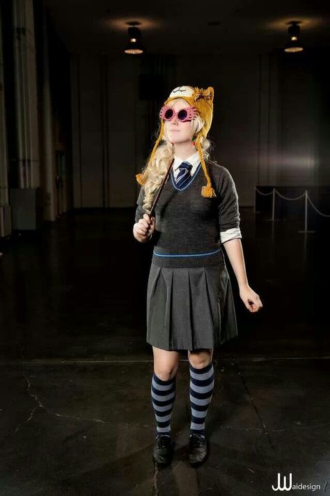 Luna Lovegood HP Harry Potter Luna Lovegood Costume, Plus Size Harry Potter Outfits, Luna Love Good Costume, Ravenclaw Halloween Costume, Luna Lovegood Cosplay, Luna Lovegood Costume, Ravenclaw Outfit, Harry Potter Cosplay, Bellatrix Lestrange