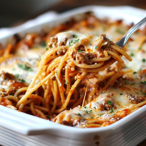 🍝 Try our Baked Cream Cheese Spaghetti for a rich and creamy pasta dish! #PastaLovers #ComfortFood Baked Cream Cheese Spaghetti Ingredients: Spaghetti (12 oz) Ground beef (1 lb) Marinara sauce (2 cups) Cream cheese (8 oz) Mozzarella cheese, shredded (2 cups) Parmesan cheese, grated (1/2 cup) Onion, chopped (1) Garlic, minced (2 cloves) Olive oil (2 tbsp) Salt (1 tsp) Black pepper (1/2 tsp) Instructions: Preheat oven to 350°F (175°C). Cook spaghetti according to package instructions. In a ... Baked Cream Cheese, Comfort Pasta Dishes, Cream Cheese Spaghetti, Baked Cream Cheese Spaghetti, Spaghetti Ingredients, Creamy Spaghetti, Creamy Pasta Dishes, Cheese Spaghetti, Instagram Recipes