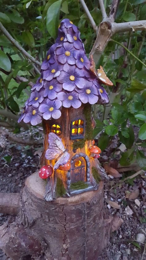 Fairy Tree Houses, Fairy House Crafts, Fairy Garden Furniture, Clay Fairy House, Polymer Clay Fairy, Fairy House Diy, Fairy Garden Designs, Fairy Garden Crafts, Diy Glass Bottle Crafts