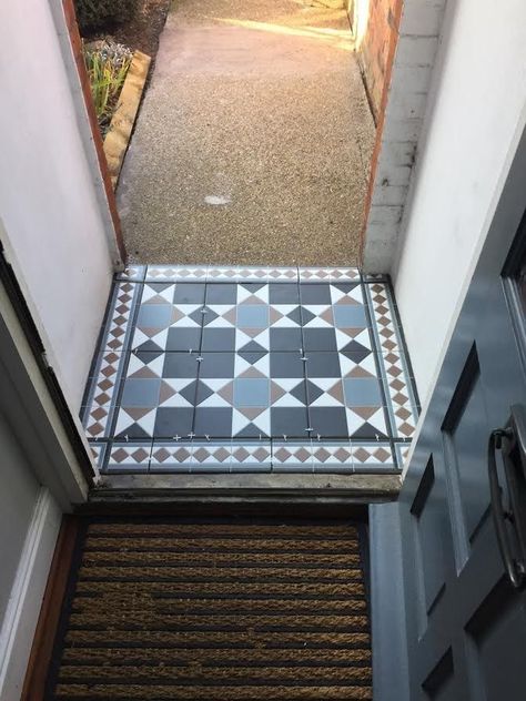 1930s Front Door, Path Tiles, Porch Tiles, Victorian Front Garden, Hall Tiles, Front Door Steps, Victorian Hallway, Victorian Floor Tiles, Porch Tile