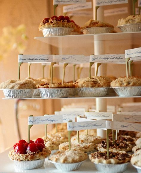 Southern style?  7 Ways To Serve Pie At Your Wedding Mini Pie Recipes, Wedding Pie, Wedding Snacks, Pie Ideas, Mini Quiches, Taco Bar, Bakery Ideas, Pie Bar, Mini Pies