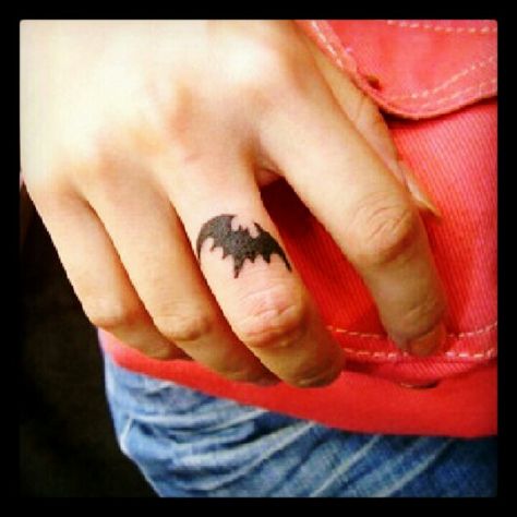 Batman finger tattoo. Small Bat Tattoo, 88 Tattoo, Batman Tattoos, Bats Tattoo Design, Small Finger Tattoos, Finger Tattoo For Women, Free Tattoo Designs, Batman Tattoo, Ring Finger Tattoos