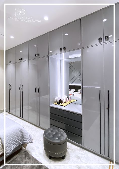 Bedroom Ideas With Cupboards, Wardrobe Design Bedroom Dressing Table, Bedroom Colour Ideas Modern, Wall Wardrobe Design With Mirror, Wardrobe Design Bedroom 2024, Bedroom Cupboards Modern, Cupboard Design Wardrobe Modern, Wardrobe Colour Ideas Bedrooms, Modern Almirah Designs Bedrooms