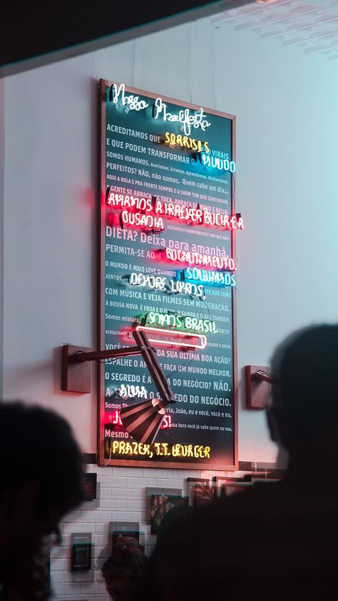 Thanks to @viniciusamano for making this photo available freely on @unsplash 🎁 Shocking Quotes, Menu Signage, Neon Food, Food Trolley, Wayfinding Signage Design, Small Cafe Design, Japan Picture, Menu Inspiration, Sign Image