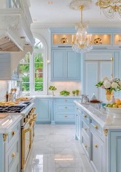 Kitchen Design Color, Dream Kitchens Design, Modern Kitchen Interiors, Classic Kitchen, Kitchen Inspiration Design, Luxury Kitchens, Blue Kitchens, Trendy Kitchen, Counter Tops