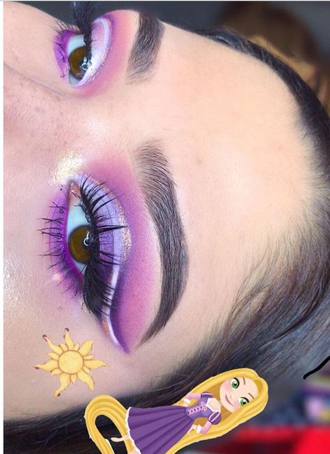 Rapunzel Inspired Makeup, Rapunzel Makeup, Tangled Theme, Drawings Inspo, Quinceanera Bouquet, Rapunzel Disney, Disney Makeup, Quince Ideas, Crazy Eyes