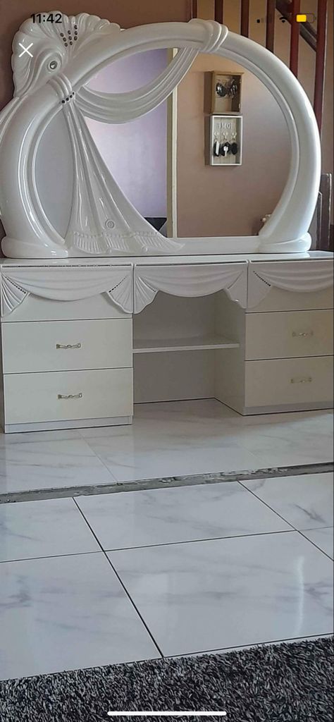 80s Vanity, Pretty Vanity, 80s Modern, 80s Room, Hollywood Vanity, Lash Room, Life Vision, 80s Style, Modern Vanity