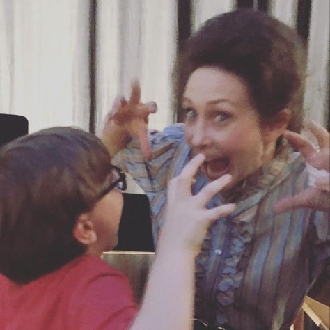 Julian Hilliard, Vera Farmiga, The Conjuring, Boundaries, Behind The Scenes