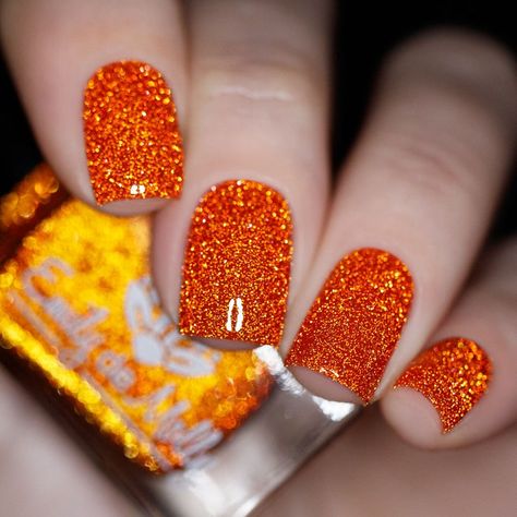 Peel Off Base Coat, Dark Nail Polish, Glitter Polish, Orange Nail Polish, Orange Nail, Shimmer Nail Polish, Nail Shimmer, Rusty Orange, Glitter Nail Polish