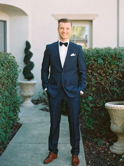 Navy Blue Suit Groom, Blue Tuxedo Wedding, Blue Groomsmen Suits, Groom Blue Suit, Navy Groom, Blue Tux, Navy Suit Wedding, Navy Bow Tie, Navy Blue Tuxedos