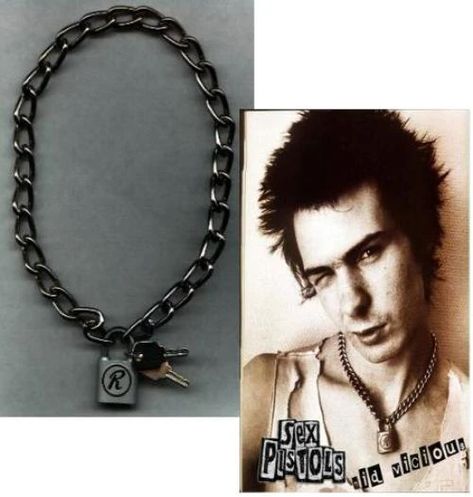 Sid And Nancy, Sid Vicious, Lock Necklace, Indie Pop Music, Punk Jewelry, Pu Leather Wallet, Diy Metal, Funky Jewelry, No Show Socks