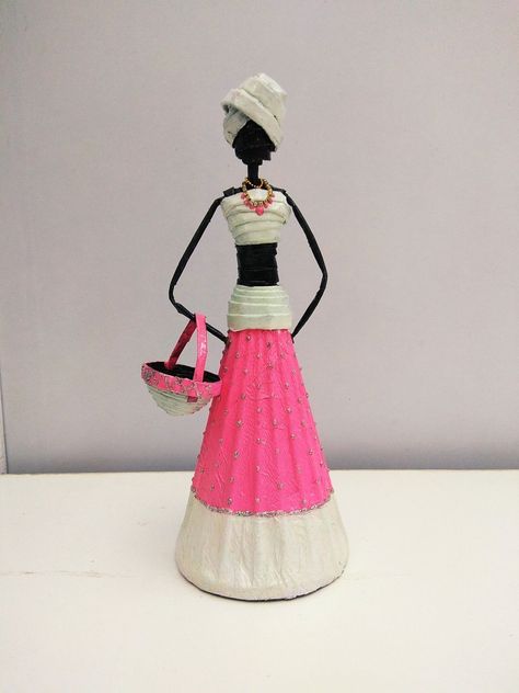 Made up of Upcycled newspapers dolls 👉 100% Handmade newspaper dolls made up of upcycled #newspapers   with Acrylic colors and decoratives! 👉 Artisian Radhika JA - The Leading Newspaper doll maker in India has crafted over 2650+ Dolls! 👉Order for @radhikaja99 👉Contact  to WhatsApp 9791515994 #doll #idols #newspapercraft #radhikajaworks #queenbeecrafts #yellow Make Your Own Newspaper, Paper Doll Making, Newspaper Craft, Newspaper Dress, Doll Making Patterns, Doll Making Cloth, Doll Making Tutorials, African Dolls, Boy Diy