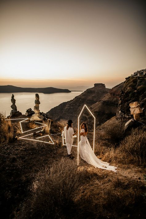 Wedding Dress Boutiques, Santorini Wedding, Backdrop Ideas, Led Screen, Wedding Aisle, Green Wedding Shoes, Wedding Lights, Reception Decorations, Wedding Backdrop