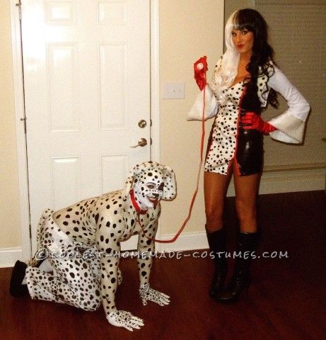 Dalmatian Costume Makeup, Dalmation Costume, Cruella Deville Costume, Dalmatian Costume, Purim Costumes, Costume Couple, Handmade Halloween Costumes, Black White Halloween, 101 Dalmations