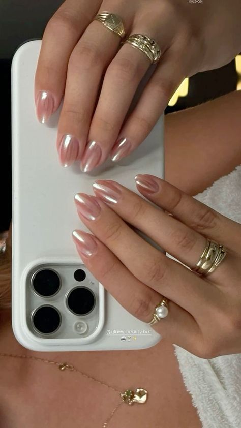 Nude Nails Chrome, Nude Nails With Chrome, Chrome Nude Nails, Nude Chrome Nails, Nude Chrome, Kosmetyki Mary Kay, Hoco Nails, Kutek Disney, Milky Nails