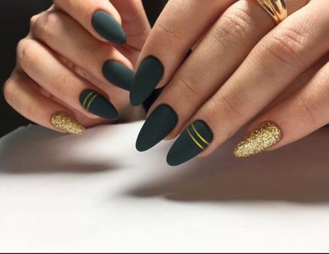 Green And Gold Nails, Matte Green Nails, Emerald Green Nails, Gold Gel Nails, Red And Gold Nails, Bridesmaids Nails, Green Acrylic Nails, Dark Green Nails, Gold Nail Designs