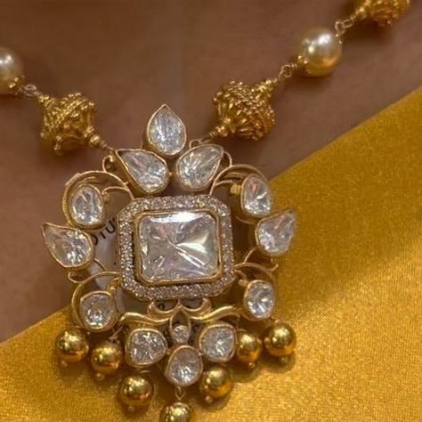 Lotus Silver Jewellery offical on Instagram Lotus Silver Jewellery, Jadau Jwellery, Shopping Places, South Indian Jewellery, November 1, Gold Jewelry Fashion, Indian Jewellery, Silver Jewellery, Lotus