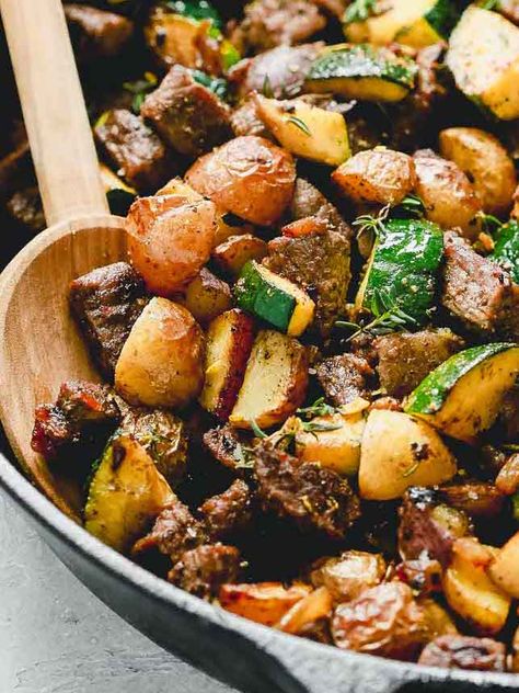 Beef Stew With Zucchini, Ground Beef Zucchini Potatoes, Ground Beef With Squash And Zucchini, Zucchini And Steak Recipes, Beef Zucchini Mushroom Recipes, Beef Stew Meat And Zucchini, Mexican Zucchini And Beef, Hamburger Meat Zucchini Recipes, Beef And Zucchini Stir Fry