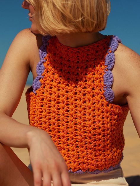 crochet patterns-Easy Free Crochet Top Patterns: Cute and Cozy-Cozy Crochet Tops: Free and Easy Patt Crochet Cami, Tank Top Crochet, Festival Clothes, Crochet Shop, Crochet Tops Free Patterns, Kids Scarf, Crochet Tank, Knitting Kits, Crochet Tops