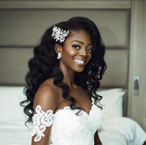 Wedding Hair Black, Afro Wedding Hairstyles, Black Brides Hairstyles, Romantic Updos, Bride Hairstyles Updo, Cascading Curls, Natural Hair Wedding, Black Wedding Hairstyles, Natural Wedding Hairstyles