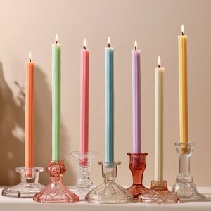 Pretty Candles Lit, Dinner Party Tablescapes, Colourful Candles, Pastel Candle, Pastel Home Decor, Pretty Candle, Party Tablescapes, Dripping Candles, Dinner Candles