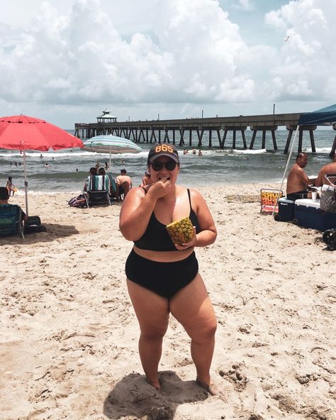 What Does it Mean to be a Plus Size Travel Blogger? - Living Wonderfilled Plus Size Beach Outfits Vacations, Summer Outfits Beach Vacation, Black Men Summer Outfits, Summer Outfits Dresses Sundresses, College Summer Outfit, Plus Size Beach Outfits, Curvy Summer Outfits, Colorful Summer Outfits, Cruise Attire