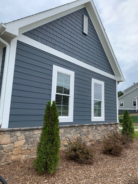 Flagstone Siding House Exterior, Grey Blue Siding, Gray Blue House Exterior, Slate Blue Exterior House Colors, Light Blue Siding House Exterior, Blue House Exterior White Trim, House With Blue Siding, Grey Blue Exterior House Colors, Slate Blue House Exterior