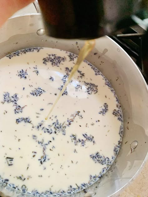 Lavender Ice Cream Recipe Homemade, Lavender Ice Cream Recipe, Honey Lavender Ice Cream, Sea Salt Ice Cream, Ice Cream Custard, Lavender Honey Ice Cream, Kitchen Aid Ice Cream, Honey Ice Cream, Custard Ice Cream