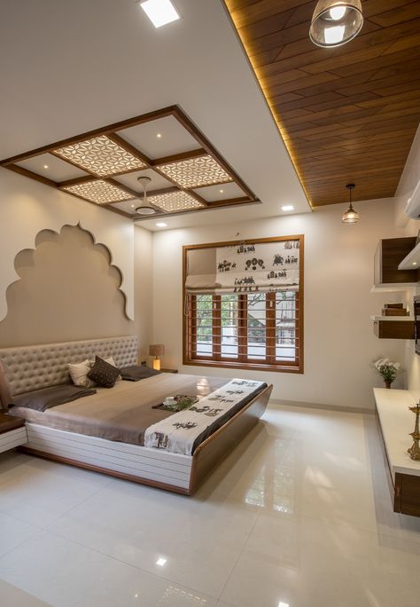 The Contemporary Cubic House | Tvakshati Architects - The Architects Diary Indian Bedroom Design, Cozy Bedroom Design, Indian Bedroom, Pop Ceiling Design, House Ceiling Design, Ceiling Design Living Room, Modern Bedroom Interior, Bedroom False Ceiling Design, Ceiling Design Bedroom