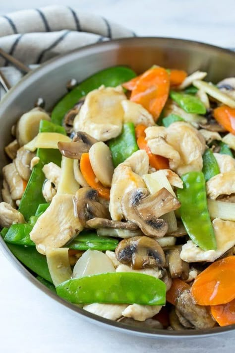 Moo Goo Gai Pan, Stir Fry Vegetables, Homemade Naan, Homemade Chinese Food, Chinese Vegetables, Chinese Cooking Recipes, Water Chestnuts, Easy Chinese Recipes, Snow Peas